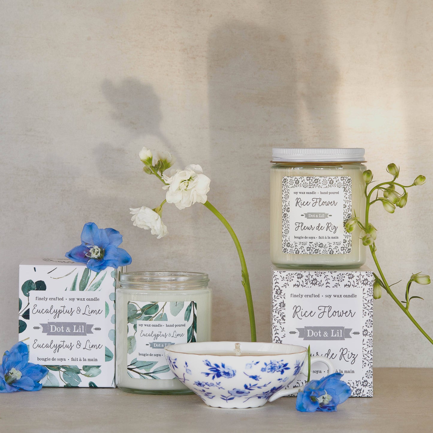 Peony & olive leaf teacup candle