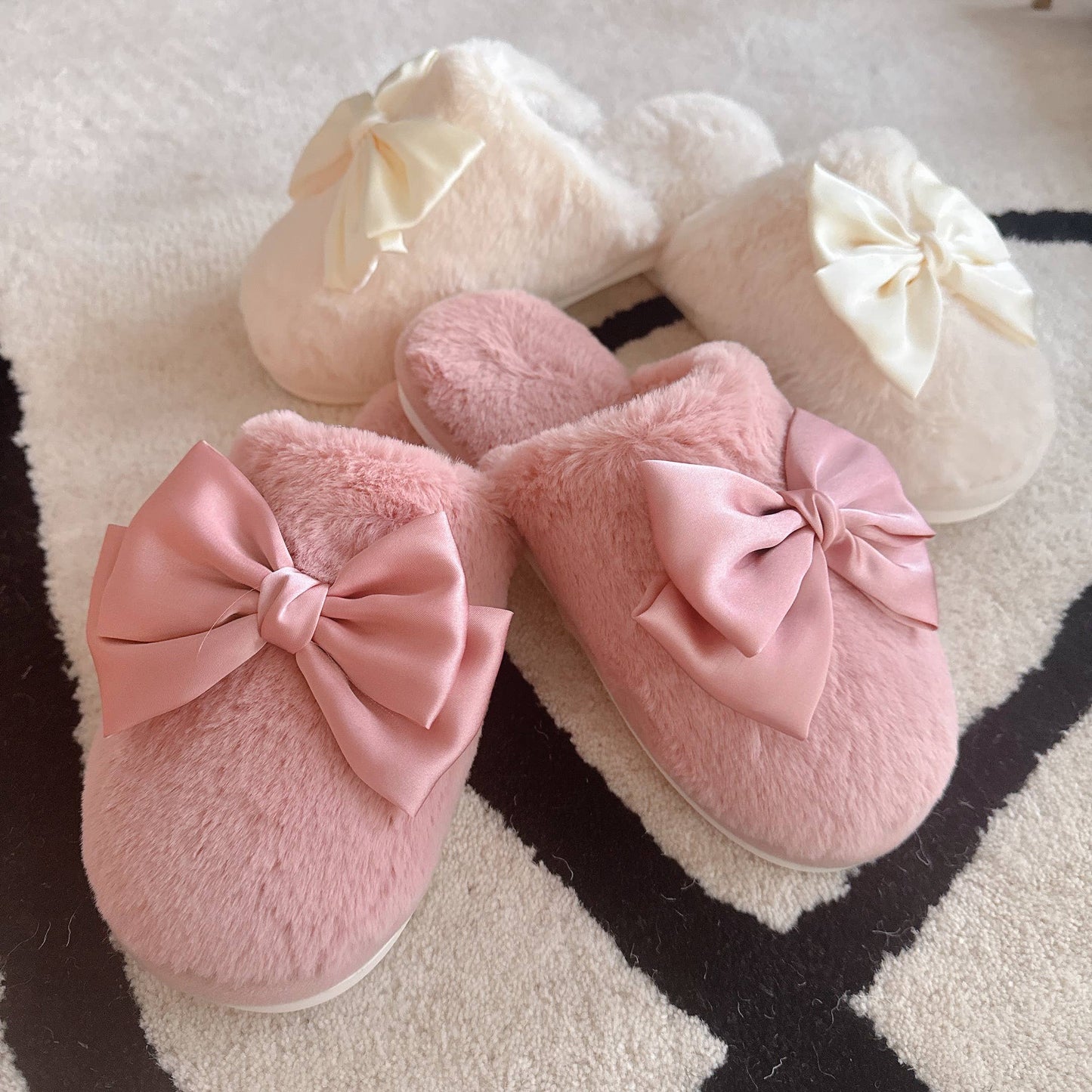 Fur Cozy Lounge Slippers