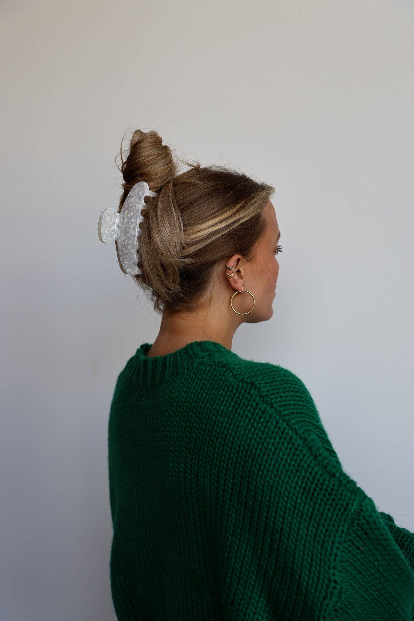 OVERSIZED ACETATE CLAW (4 COLORS)