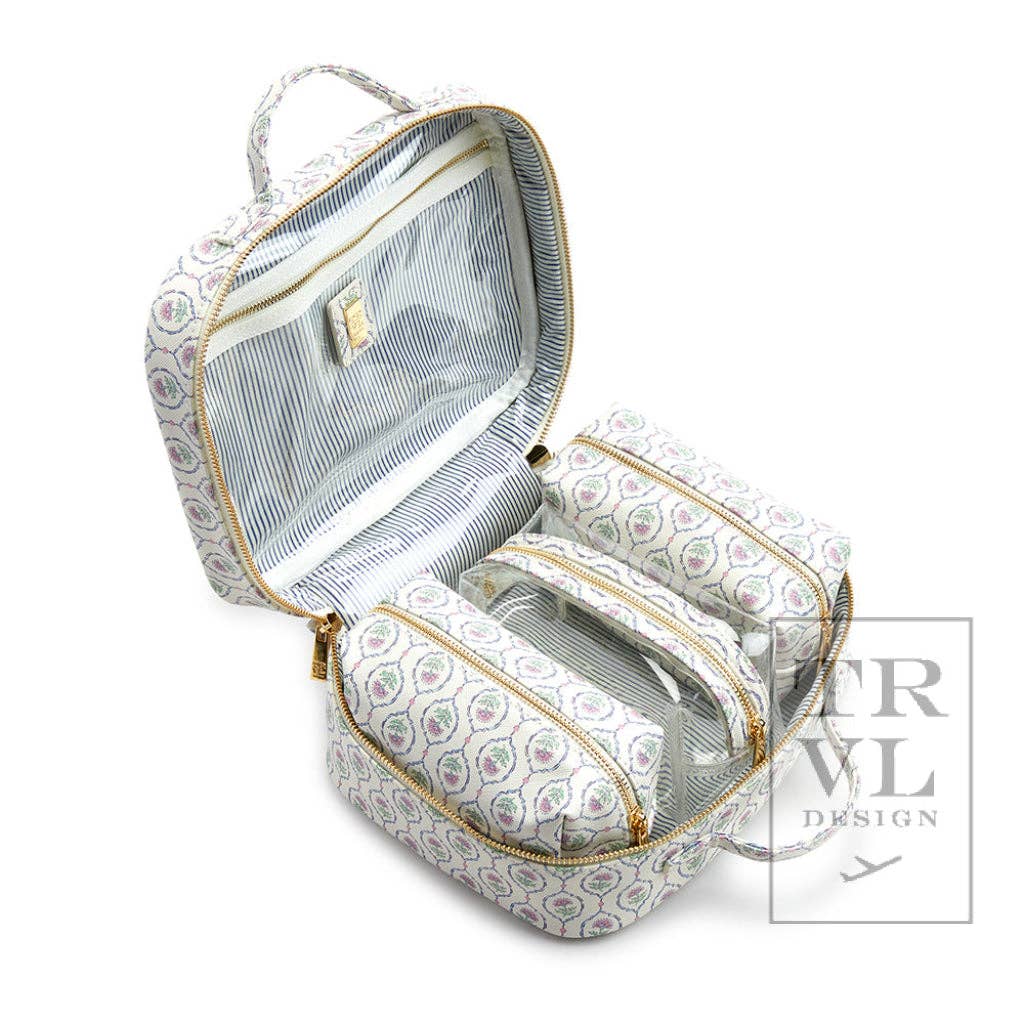 Luxe Toiletry Case - Antibes With Navy