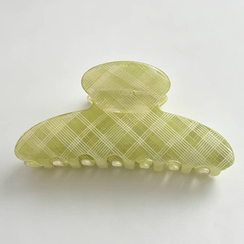 Classic Green Plaid Pattern Hair Claw