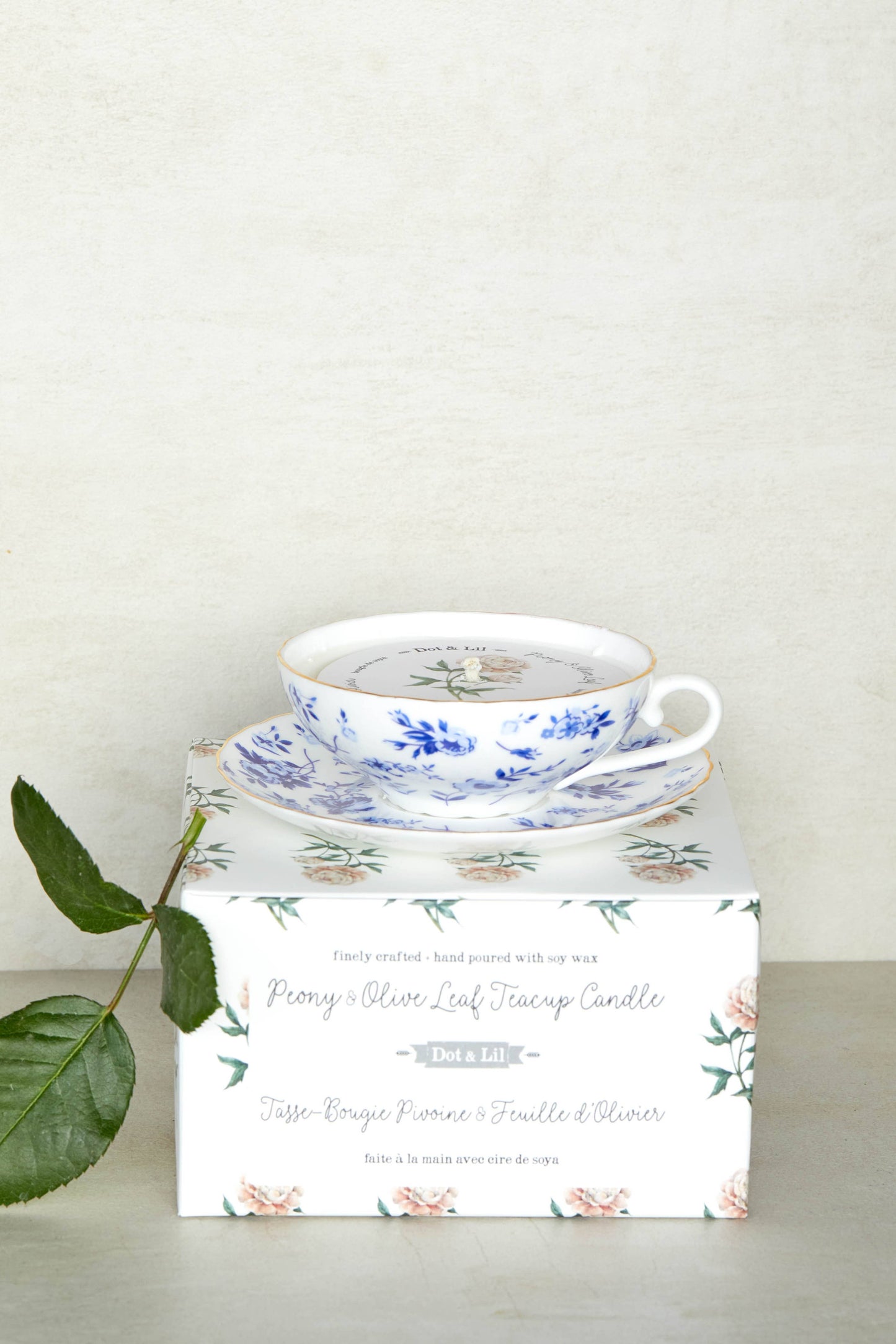 Peony & olive leaf teacup candle