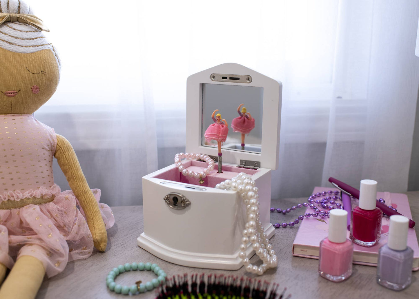 Ballerina Musical Jewelry Box - WHITE interior