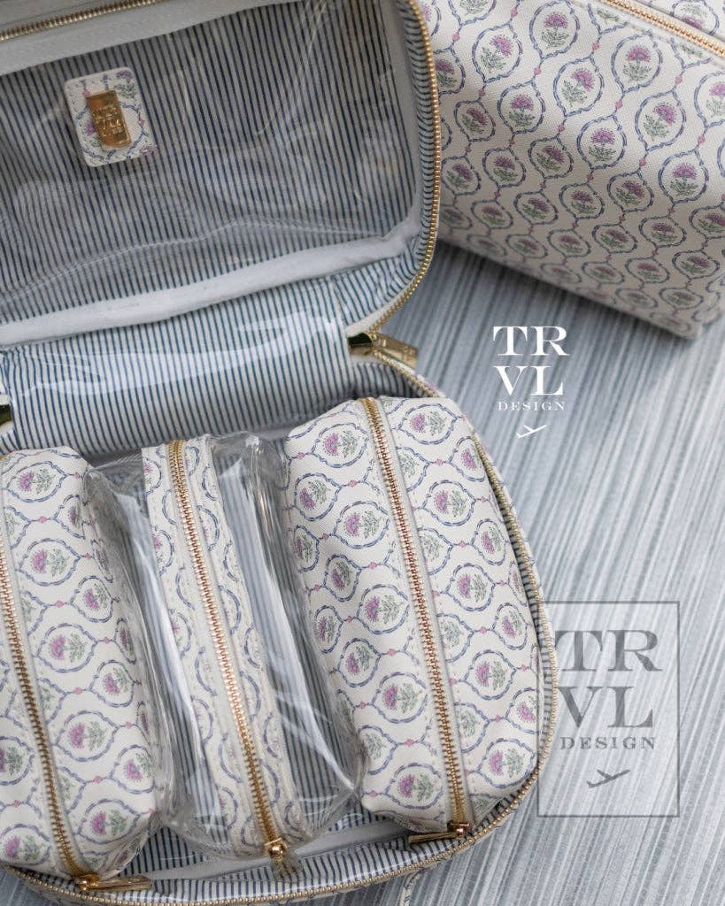 Luxe Toiletry Case - Antibes With Navy