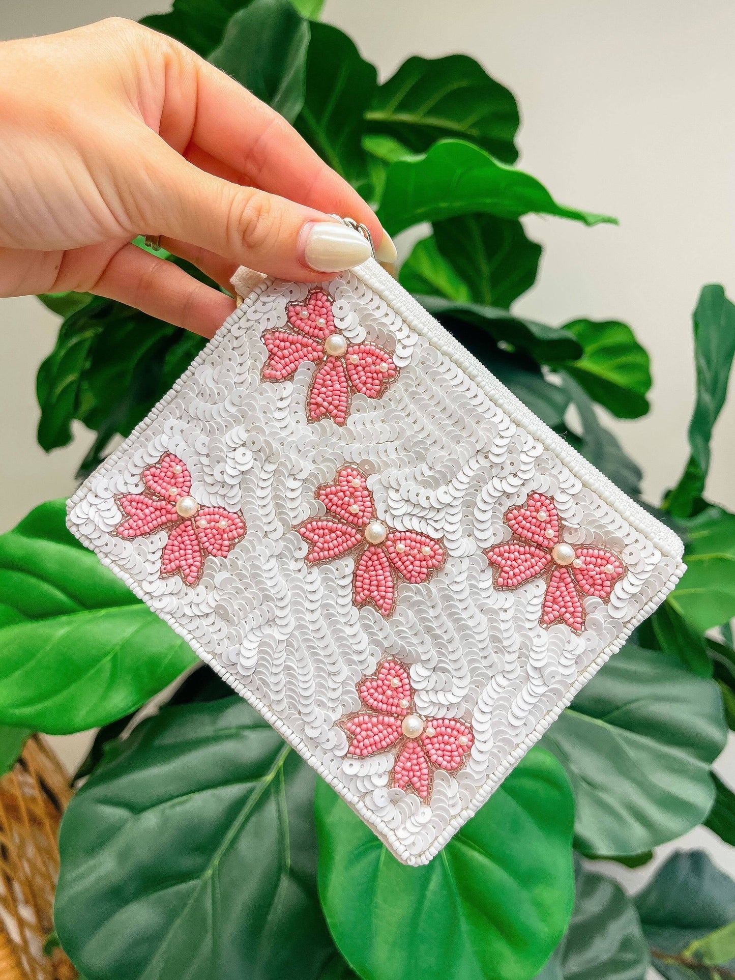 Pearl Pink Bow Beaded Zip Pouch