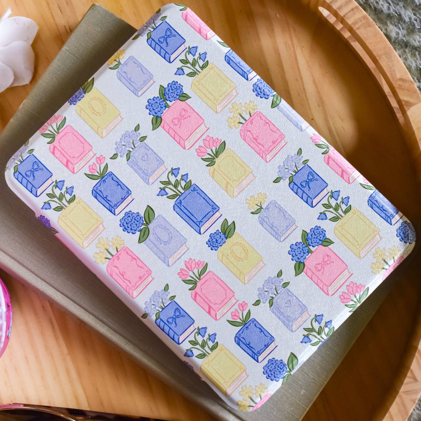 Spring Books | Kindle Case