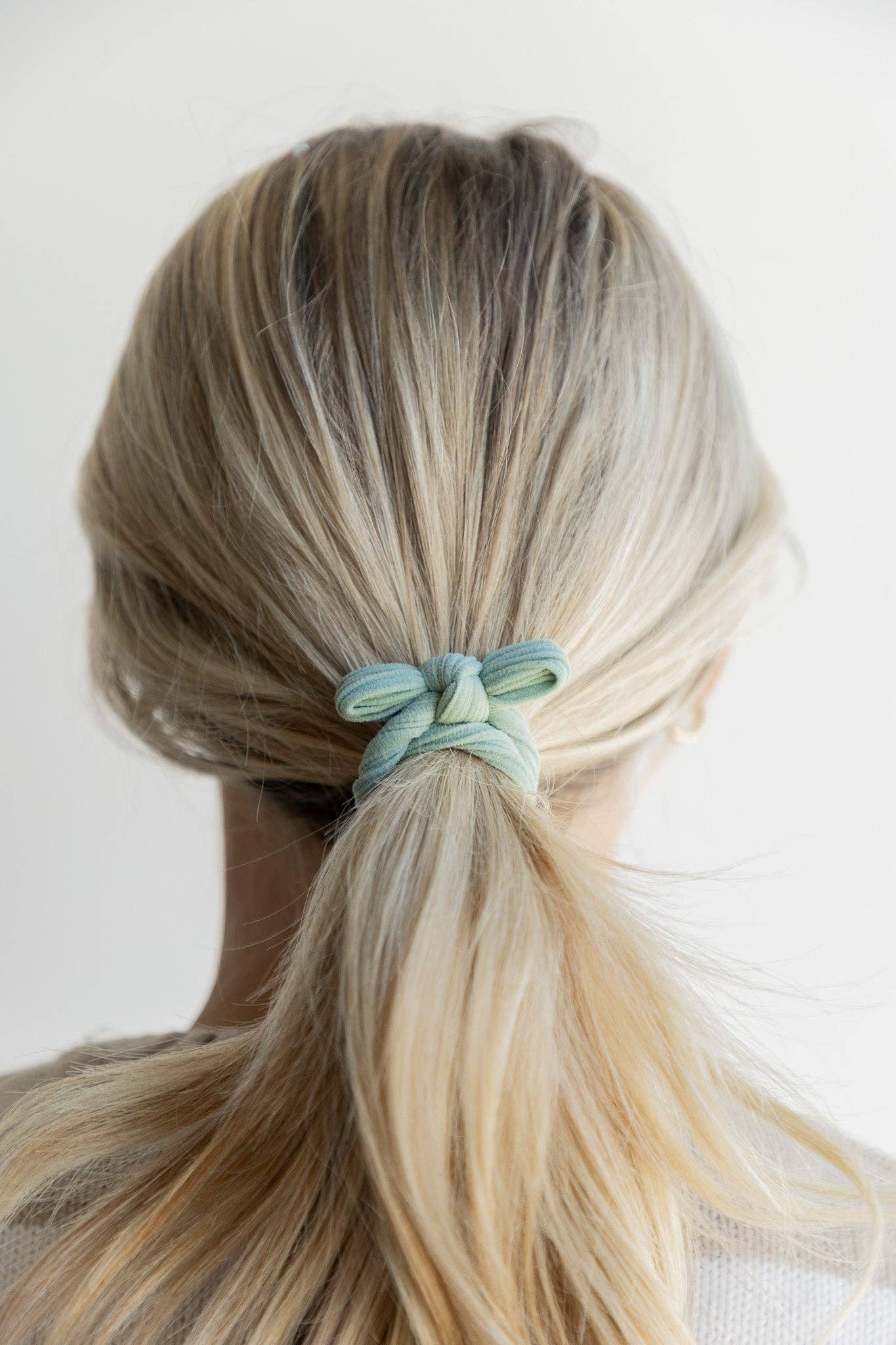Nylon Bow Slick Back Hair Ties