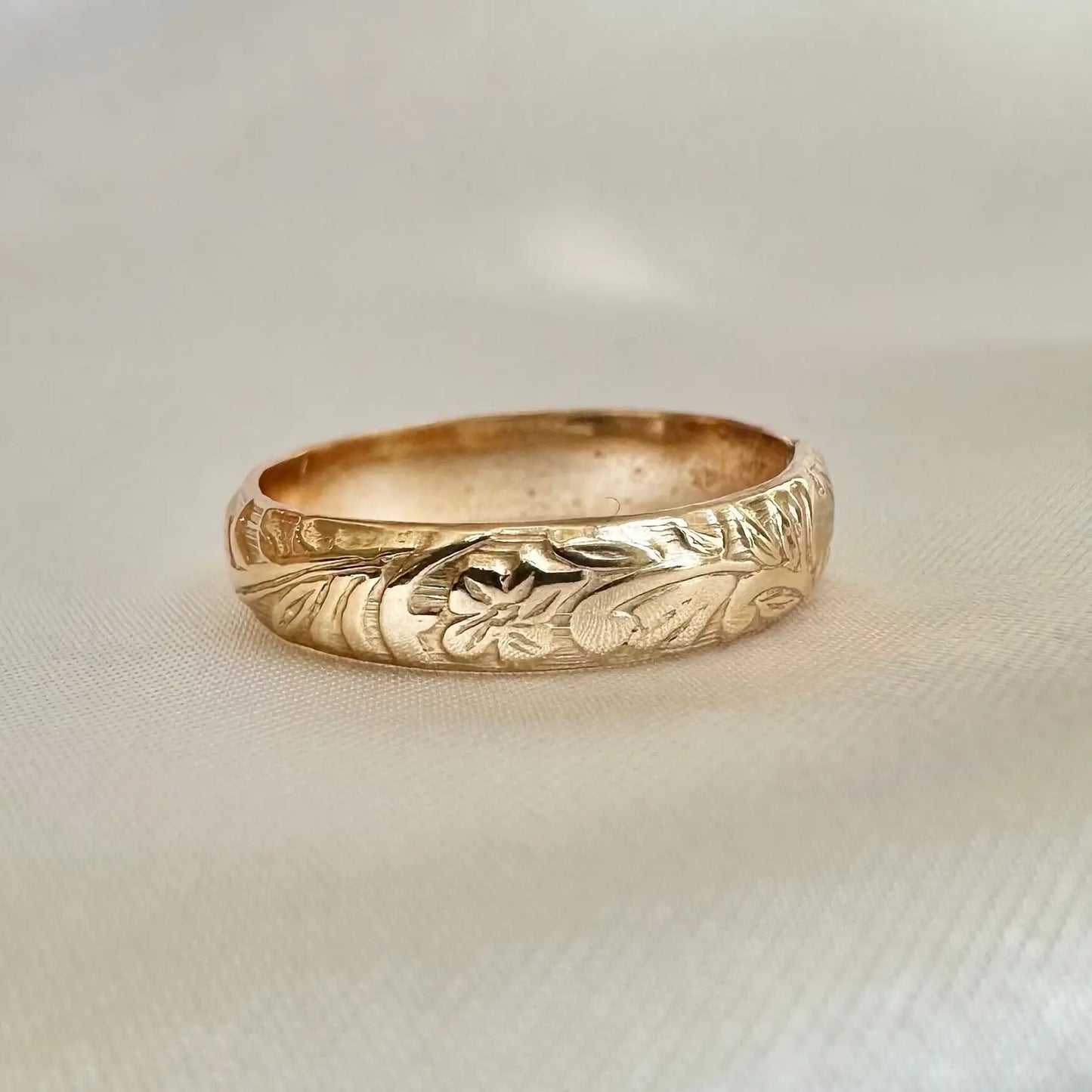 Floral Vintage Ring