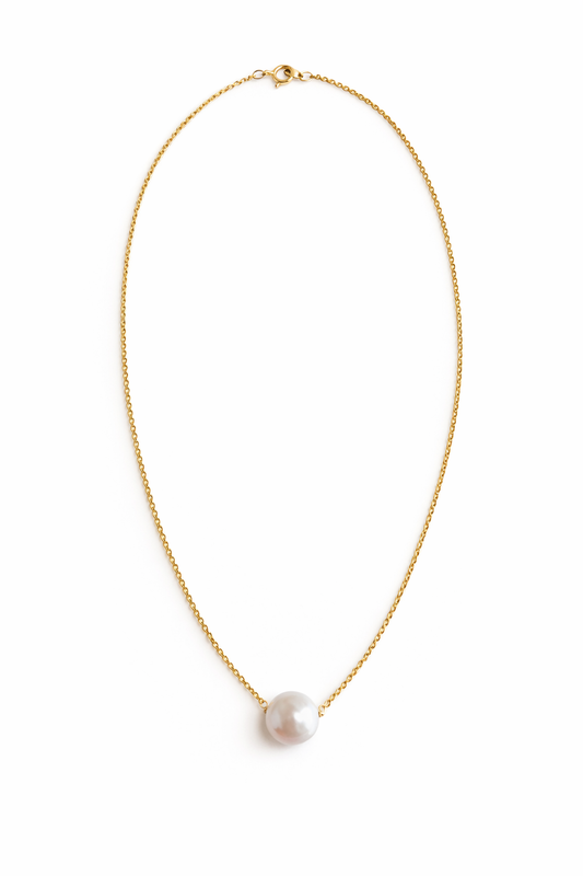 Round Pearl Dainty Necklace