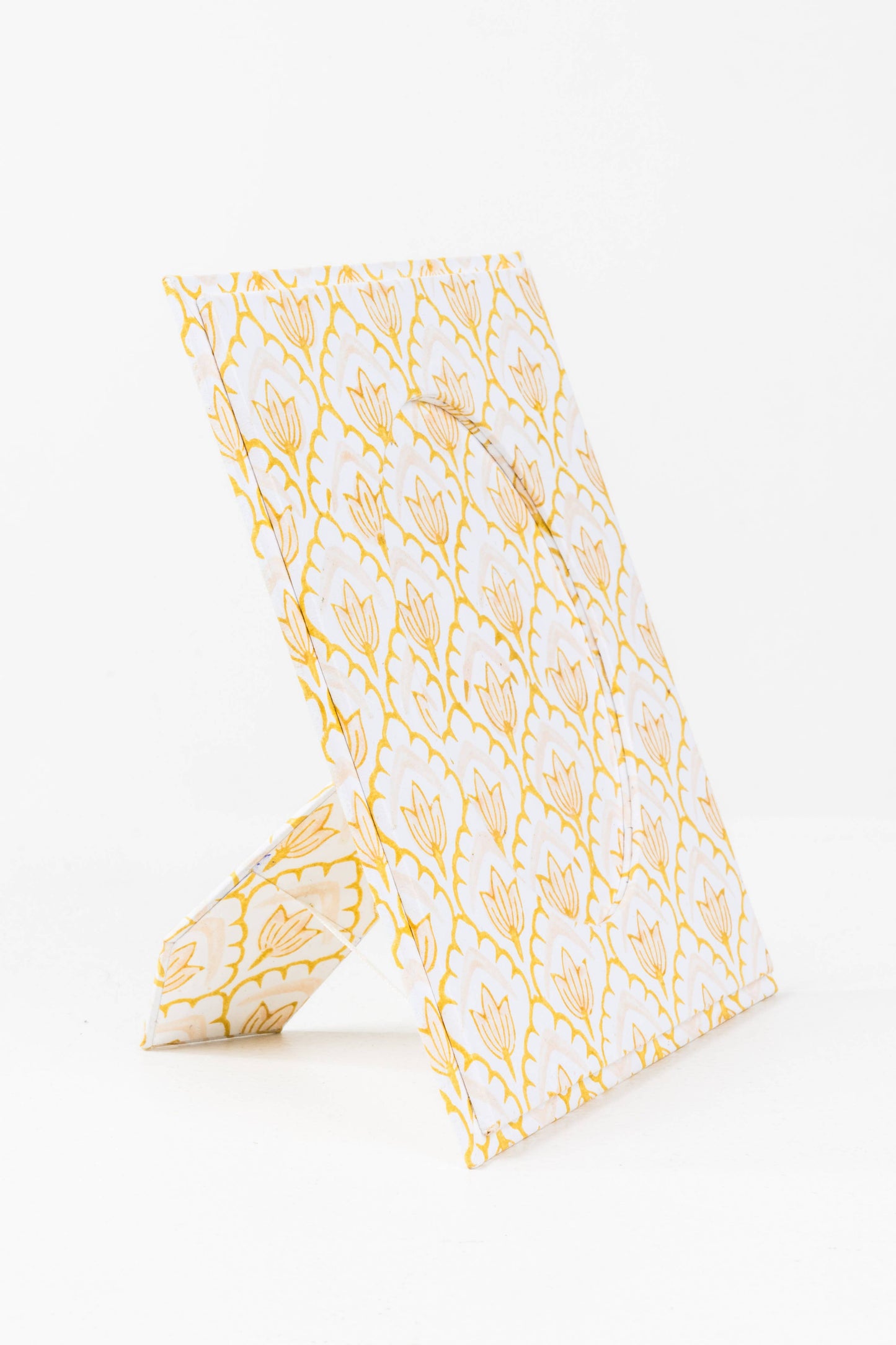 Blockprint Tulip Picture Frame in Desert Sand, 4x6