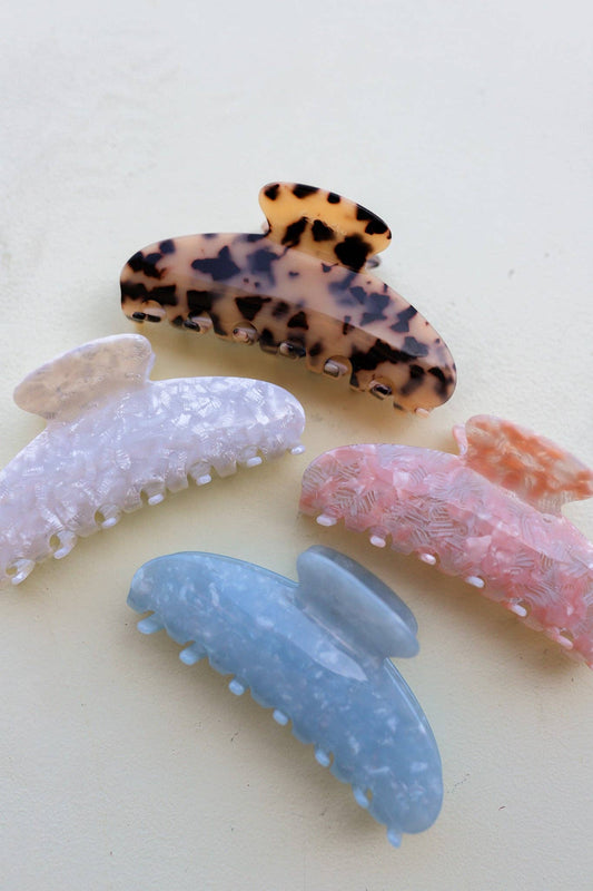 OVERSIZED ACETATE CLAW (4 COLORS)