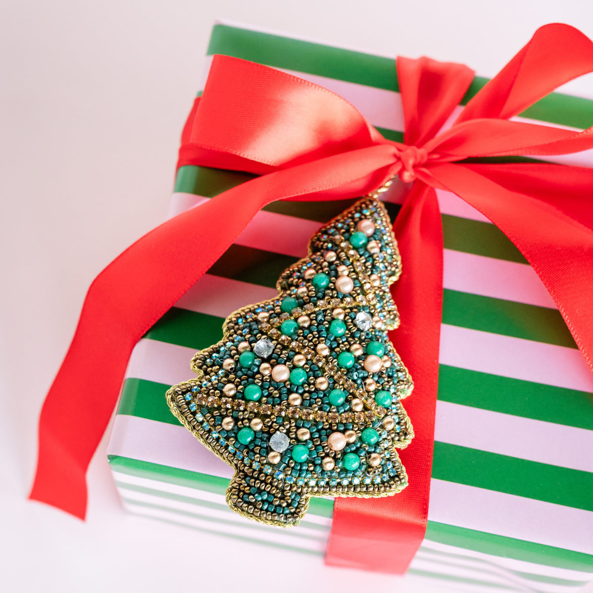 Beaded Christmas Tree Ornament in Green