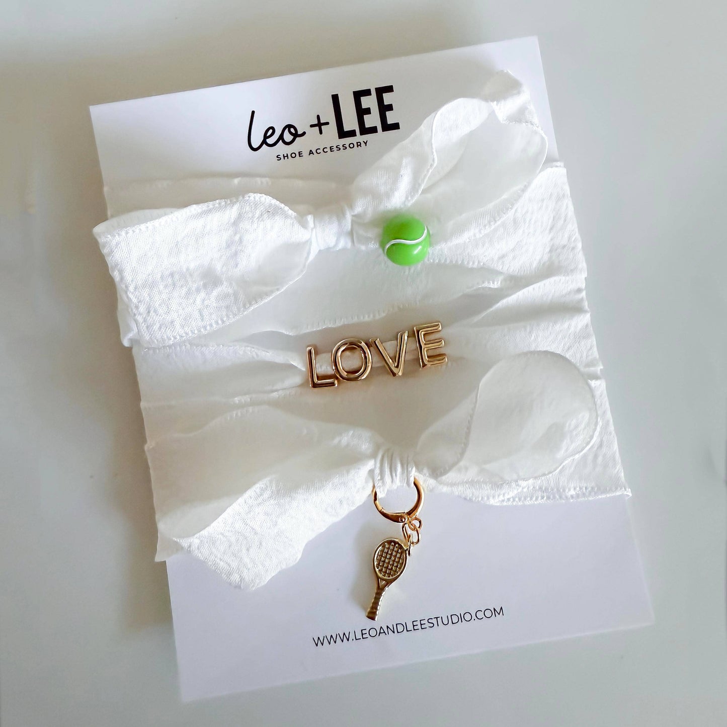 Leo & Lee – Tennis Sneaker Charm Set
