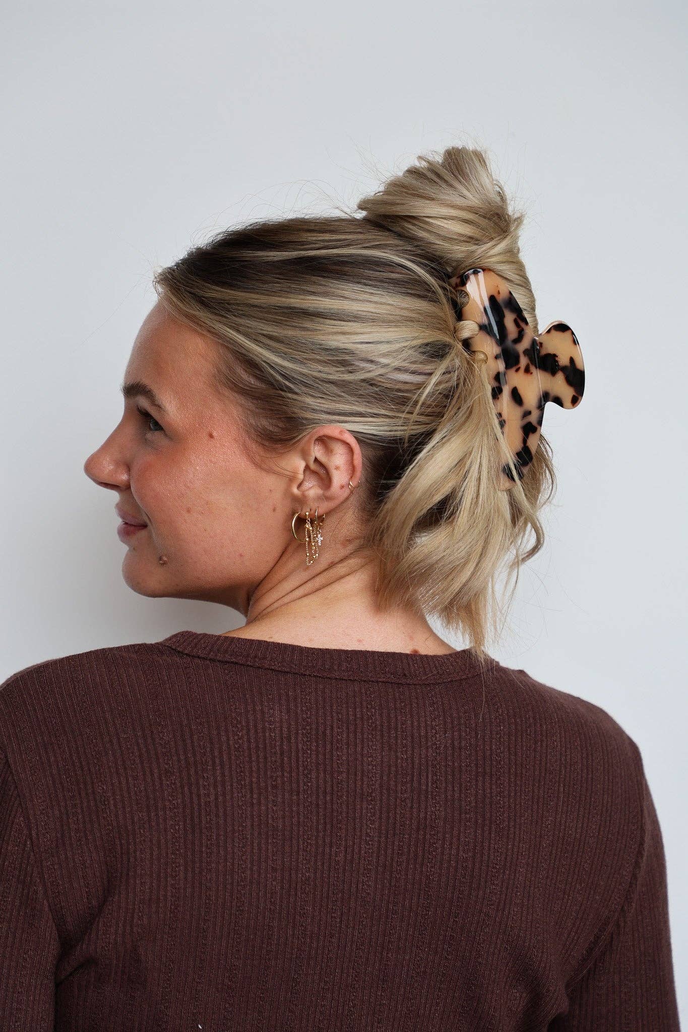 OVERSIZED ACETATE CLAW (4 COLORS)